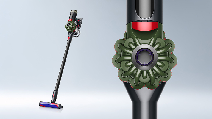 Безжичната прахосмукачка Dyson V8 Cyclone.